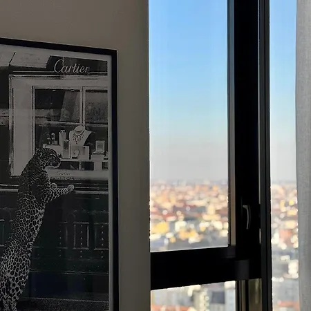 Solaria 18 Skyloft * Milán